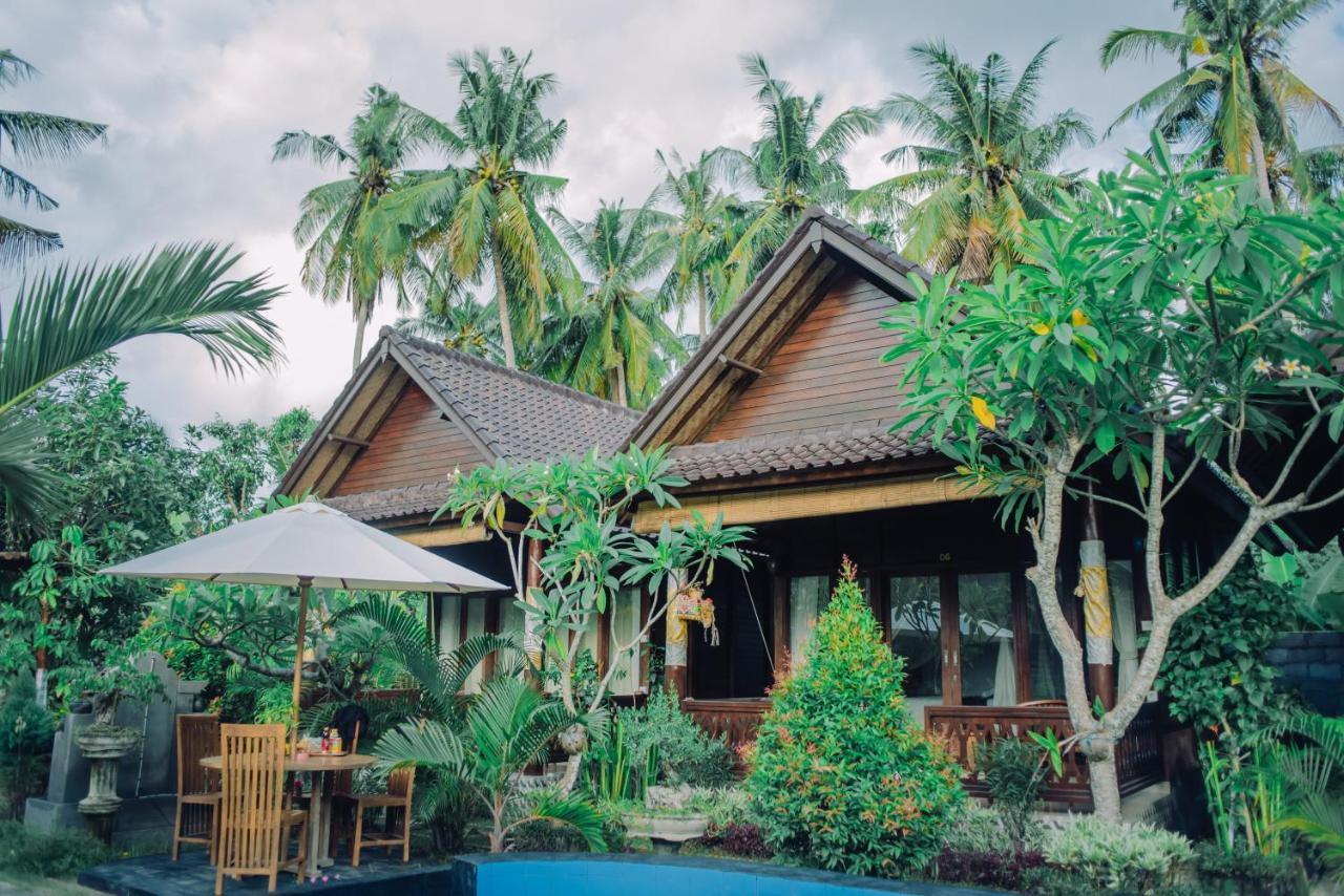 Mertasari Bungalows Toyapakeh Ngoại thất bức ảnh